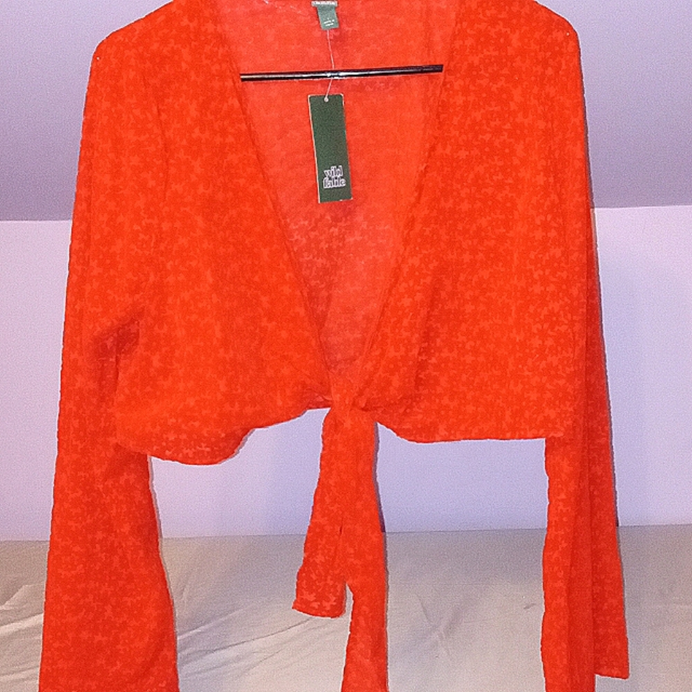 Wild Fable Red Floral Sheer Tie Front Bell Sleeve Crop Top Size Large